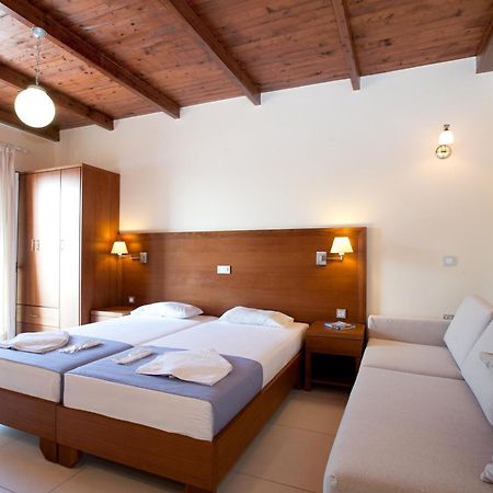 Giorgi'S Blue Apartments Kalathas Dış mekan fotoğraf