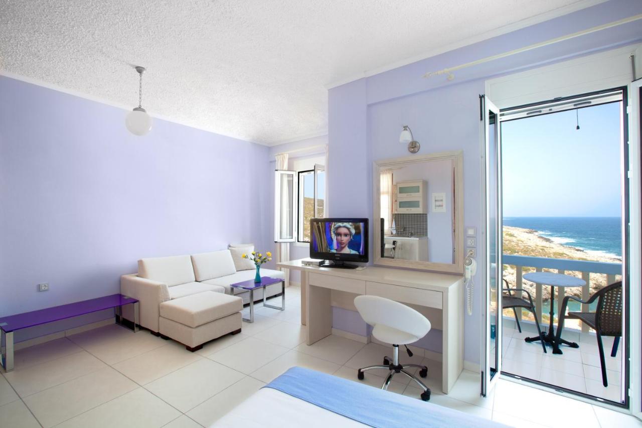 Giorgi'S Blue Apartments Kalathas Oda fotoğraf